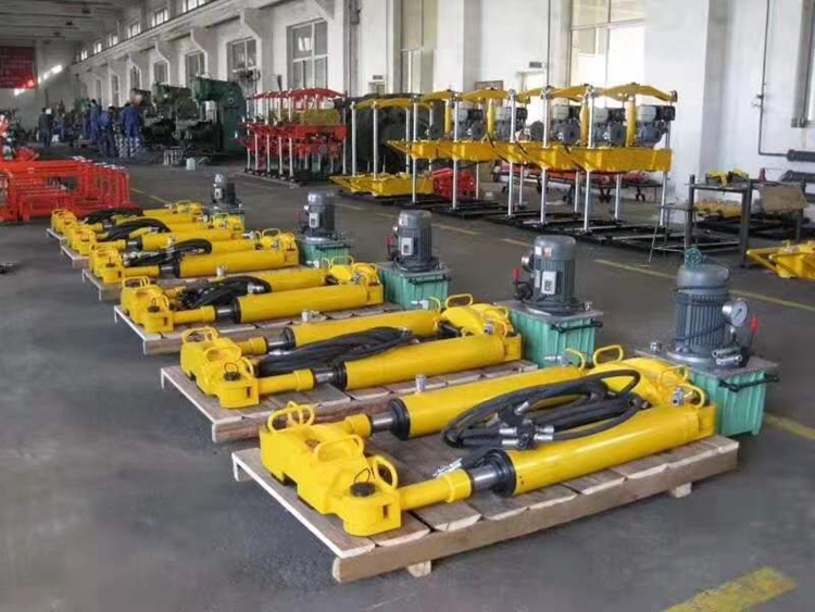 YLS-900型液壓(yā)拉伸機