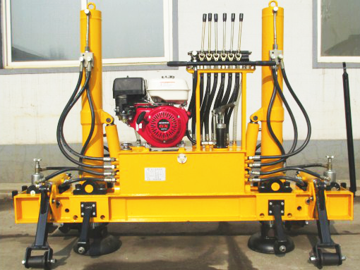 YQBJ-300x125型高行(háng)程液壓起(qǐ)撥道機